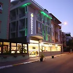 Szálloda Mandalin 3*