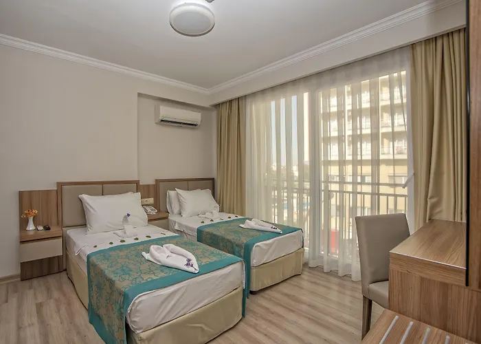 Mandalin Hotel 3*