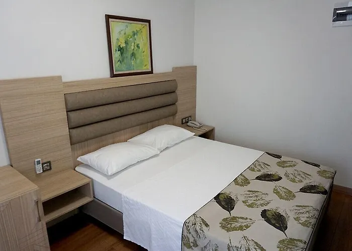 Hotel Mandalin 3*