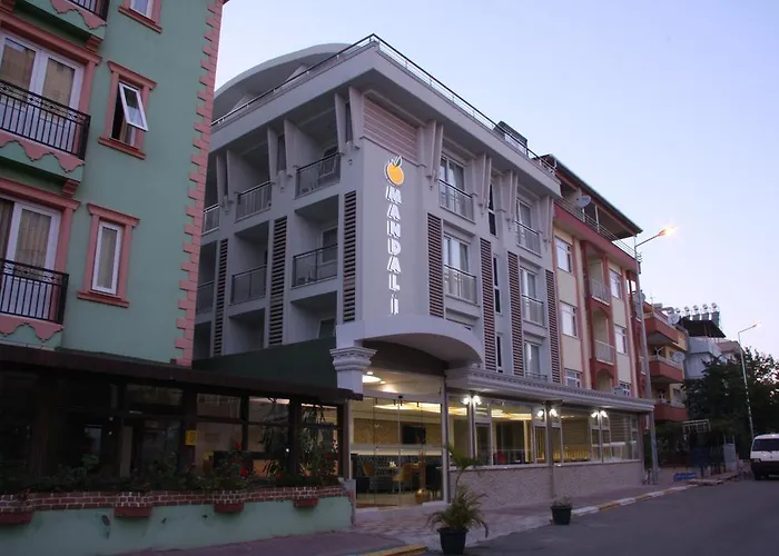 Mandalin Hotel 3*